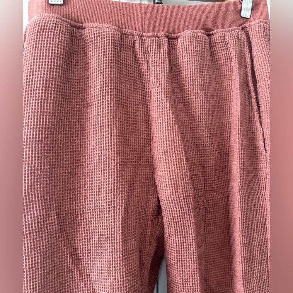 Parachute Home Waffle Cotton Lounge Jogger Pants - Picture 4 of 11